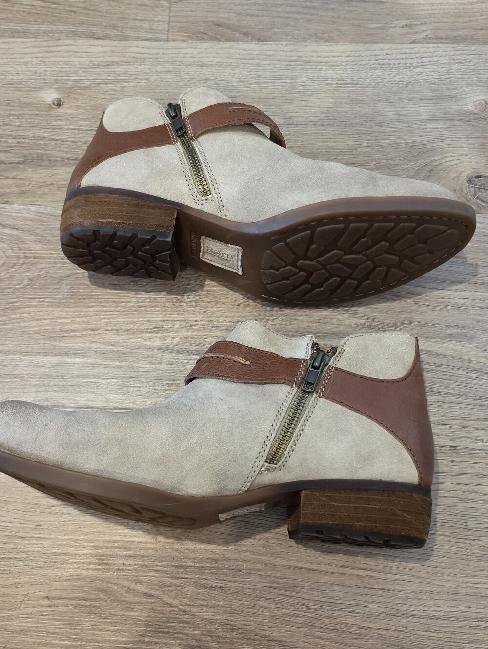 Born Womans Brans New Buckle Leather Suede Kati Short Heel Bootie - Picture 4 of 7